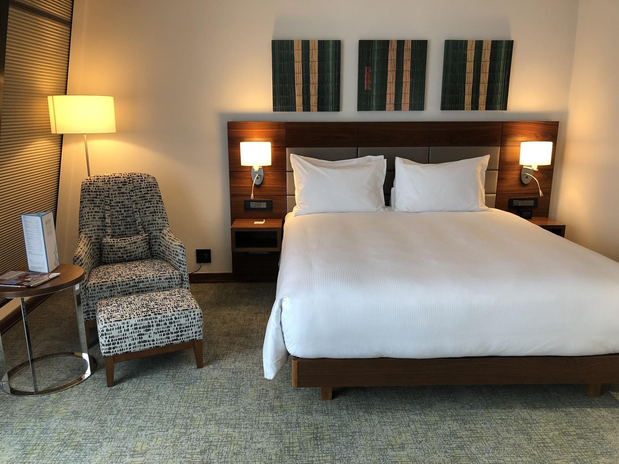 Hilton Garden Inn Мбабане Екстериор снимка