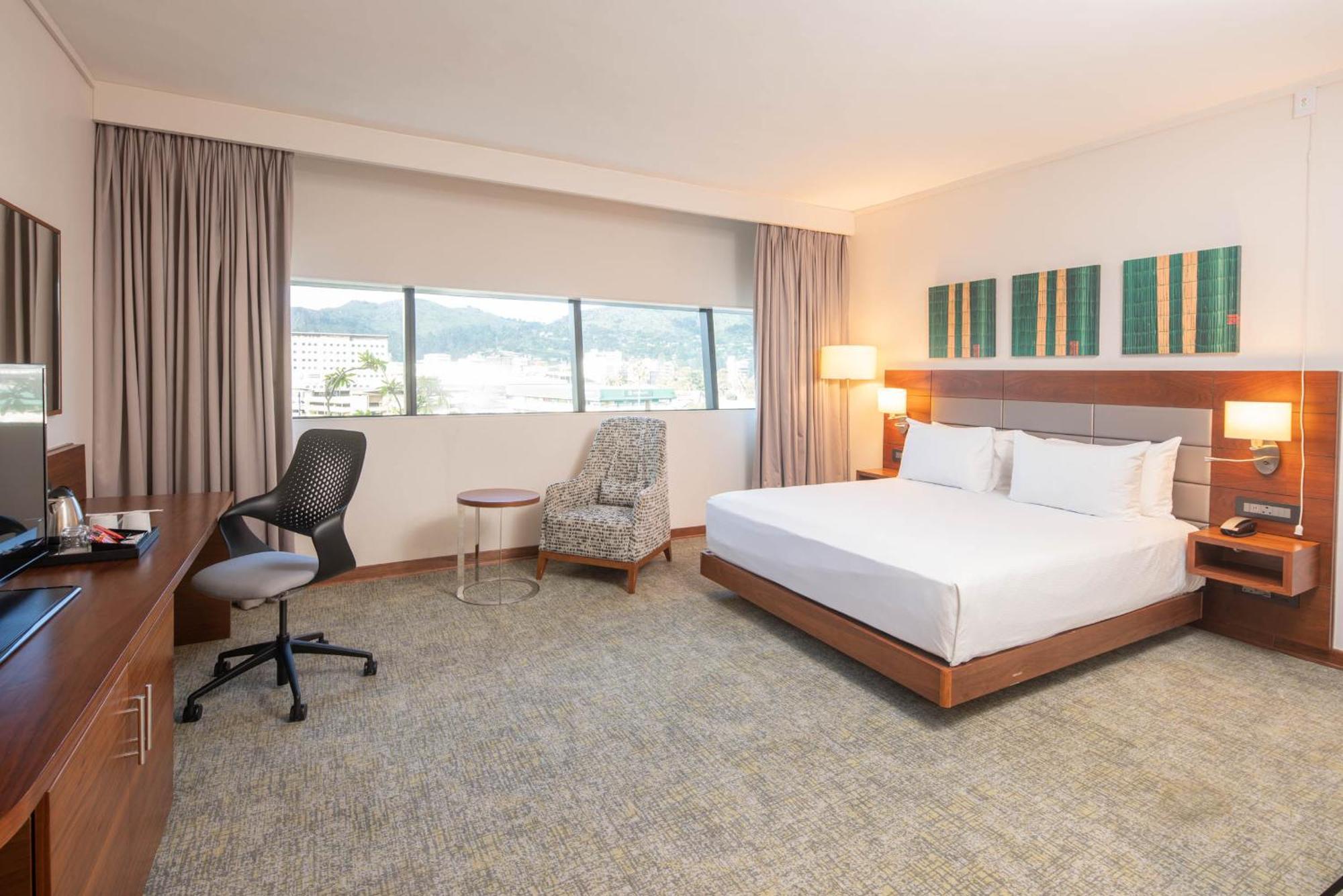 Hilton Garden Inn Мбабане Екстериор снимка