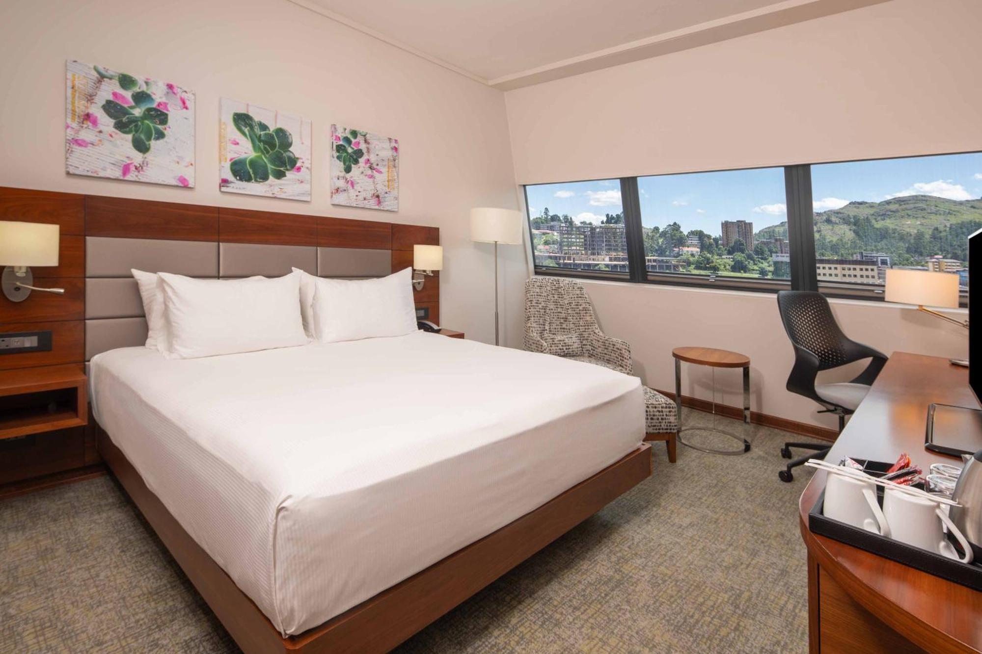 Hilton Garden Inn Мбабане Екстериор снимка