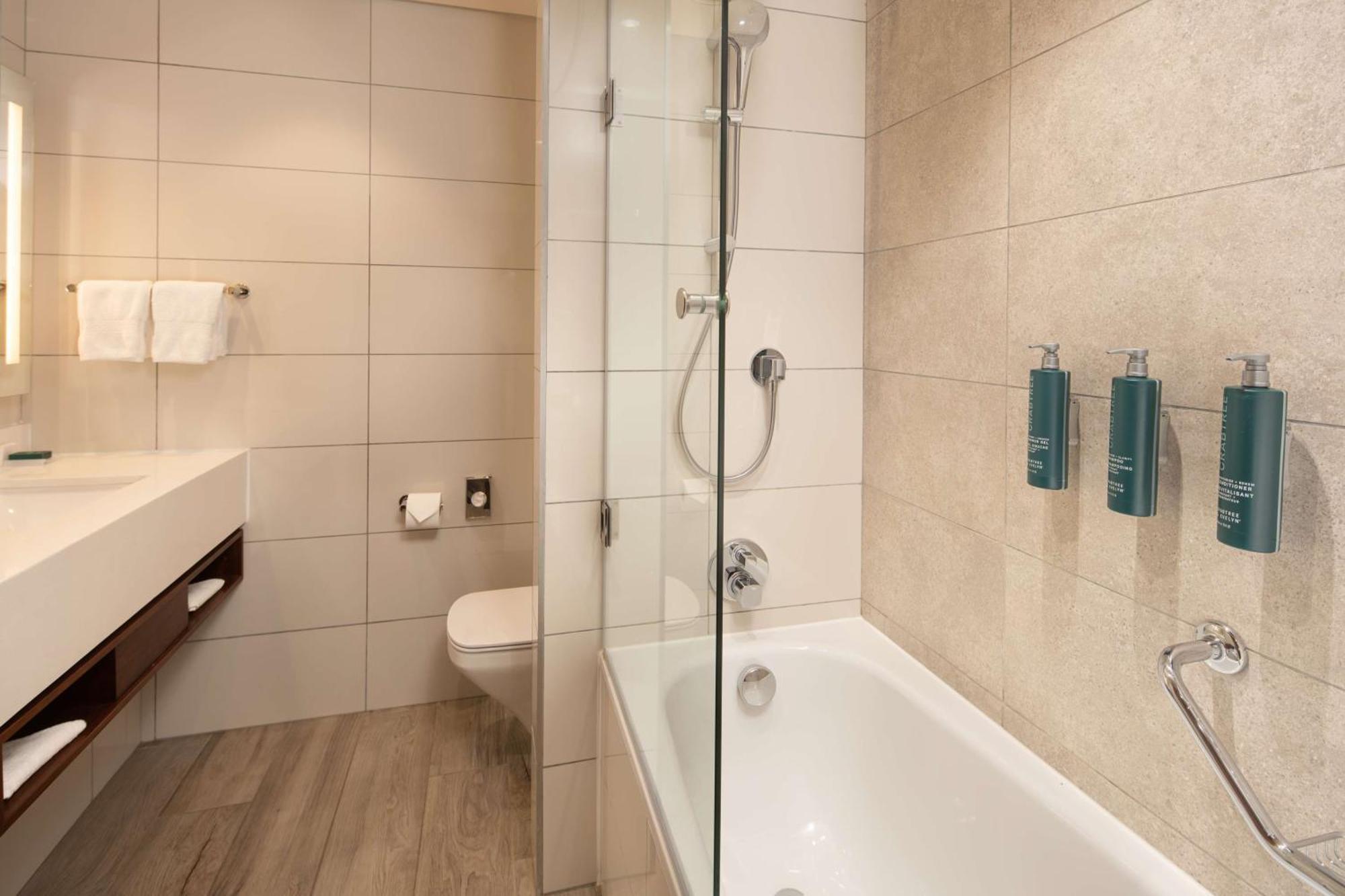 Hilton Garden Inn Мбабане Екстериор снимка
