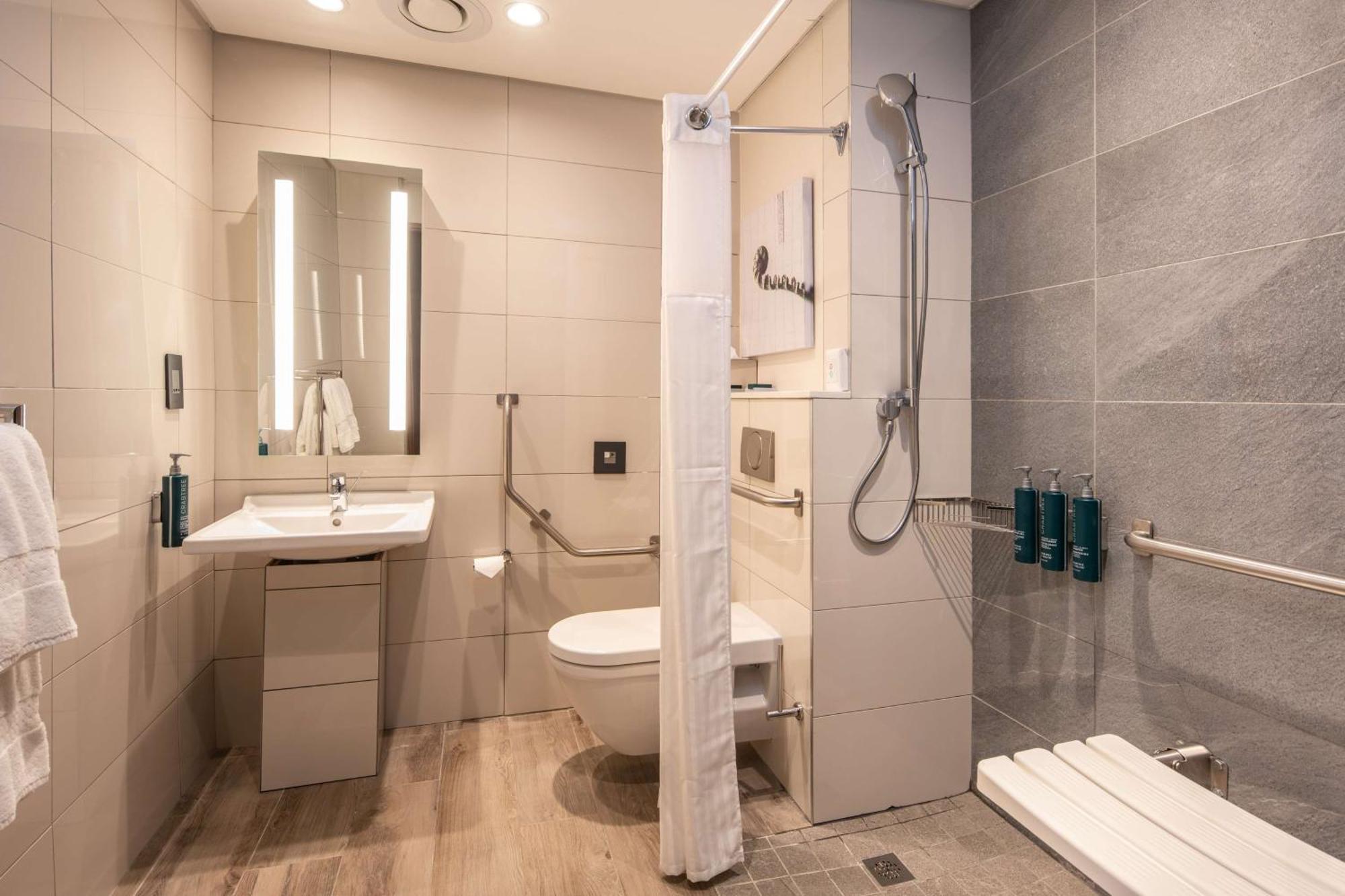 Hilton Garden Inn Мбабане Екстериор снимка