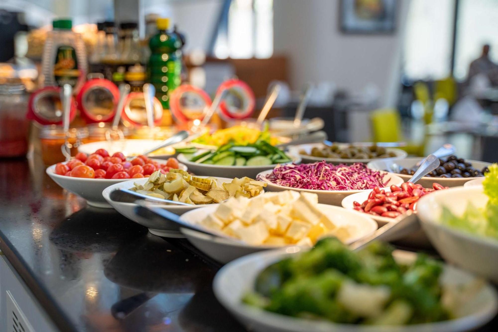 Hilton Garden Inn Мбабане Екстериор снимка