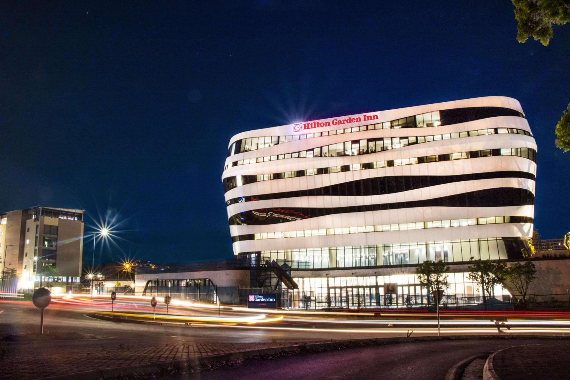 Hilton Garden Inn Мбабане Екстериор снимка